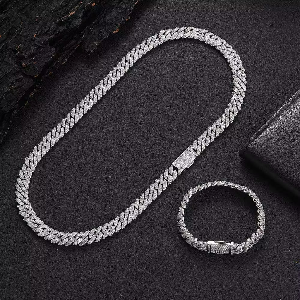 Silver chain necklace and bracelet.